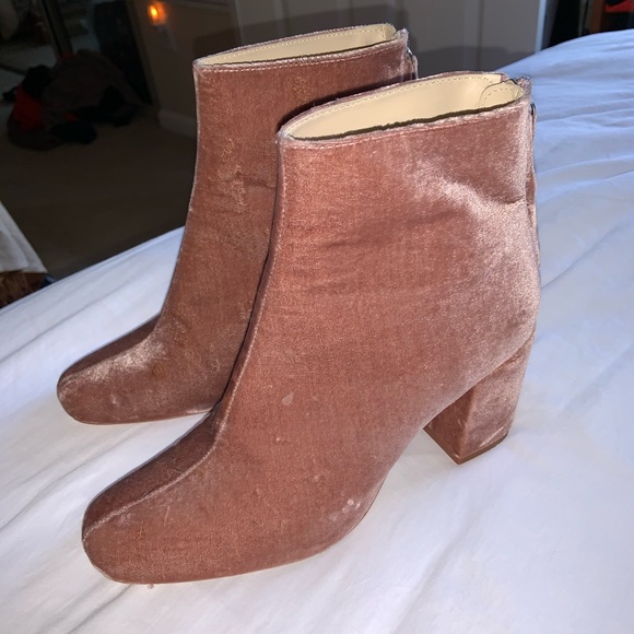 Zara Crushed Velvet Booties - Picture 7 of 13